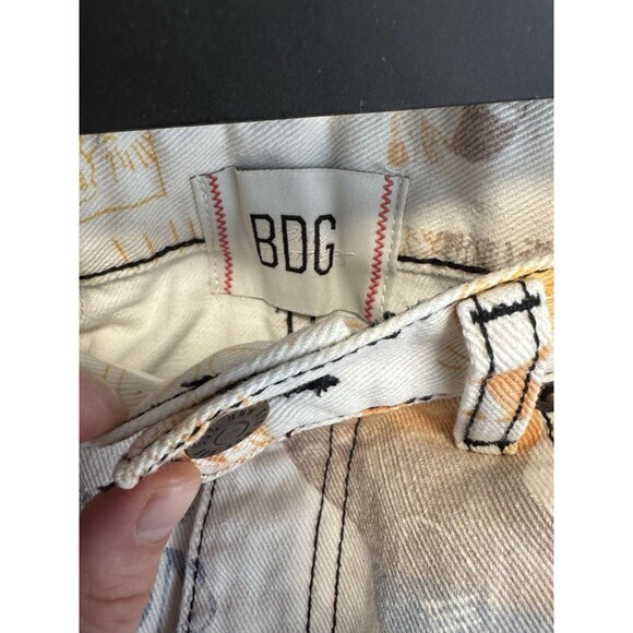 BDG URBAN OUTFITTERS Pitched A-Line Denim Short Newspaper Print - Size 27 Frayed - Picture 5 of 8